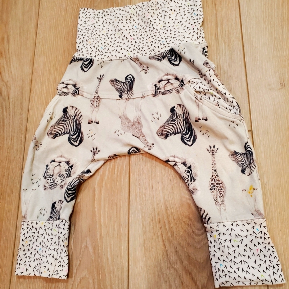 6-12m Little Yogi Harem Pants
